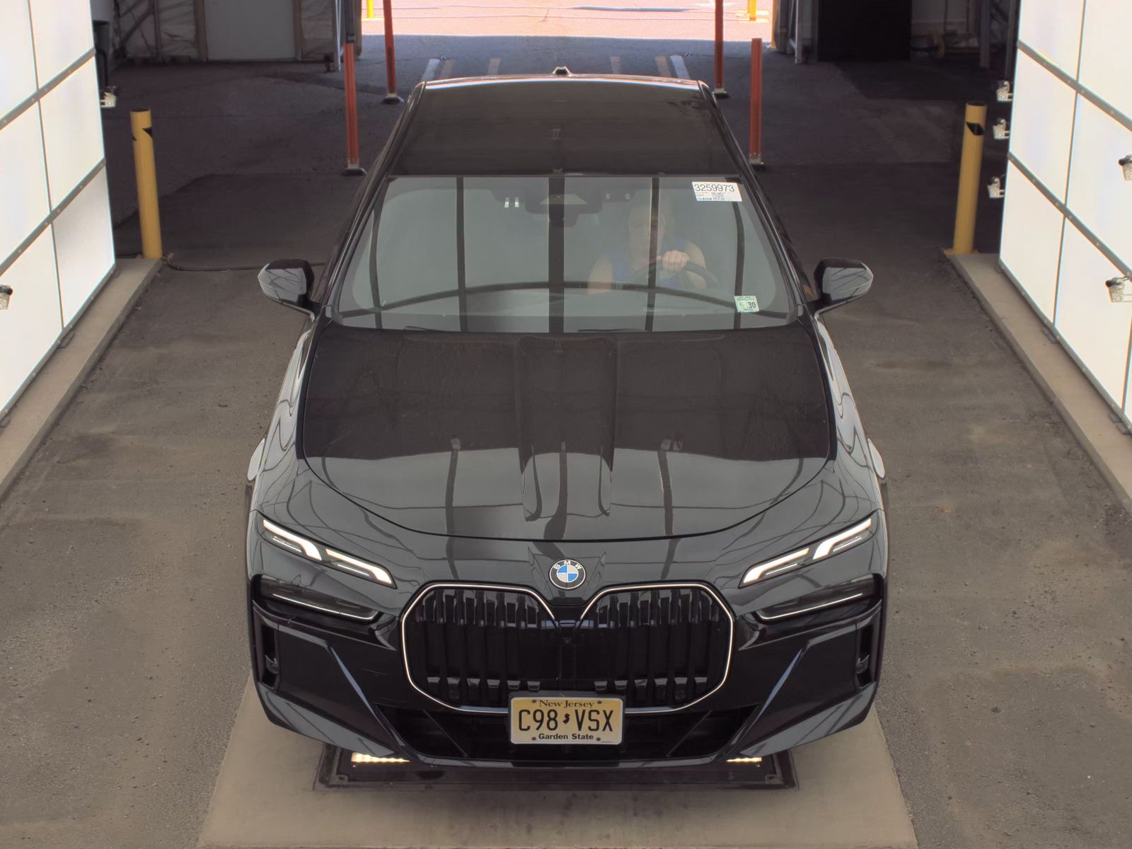 2025 BMW 7 Series 740i xDrive AWD