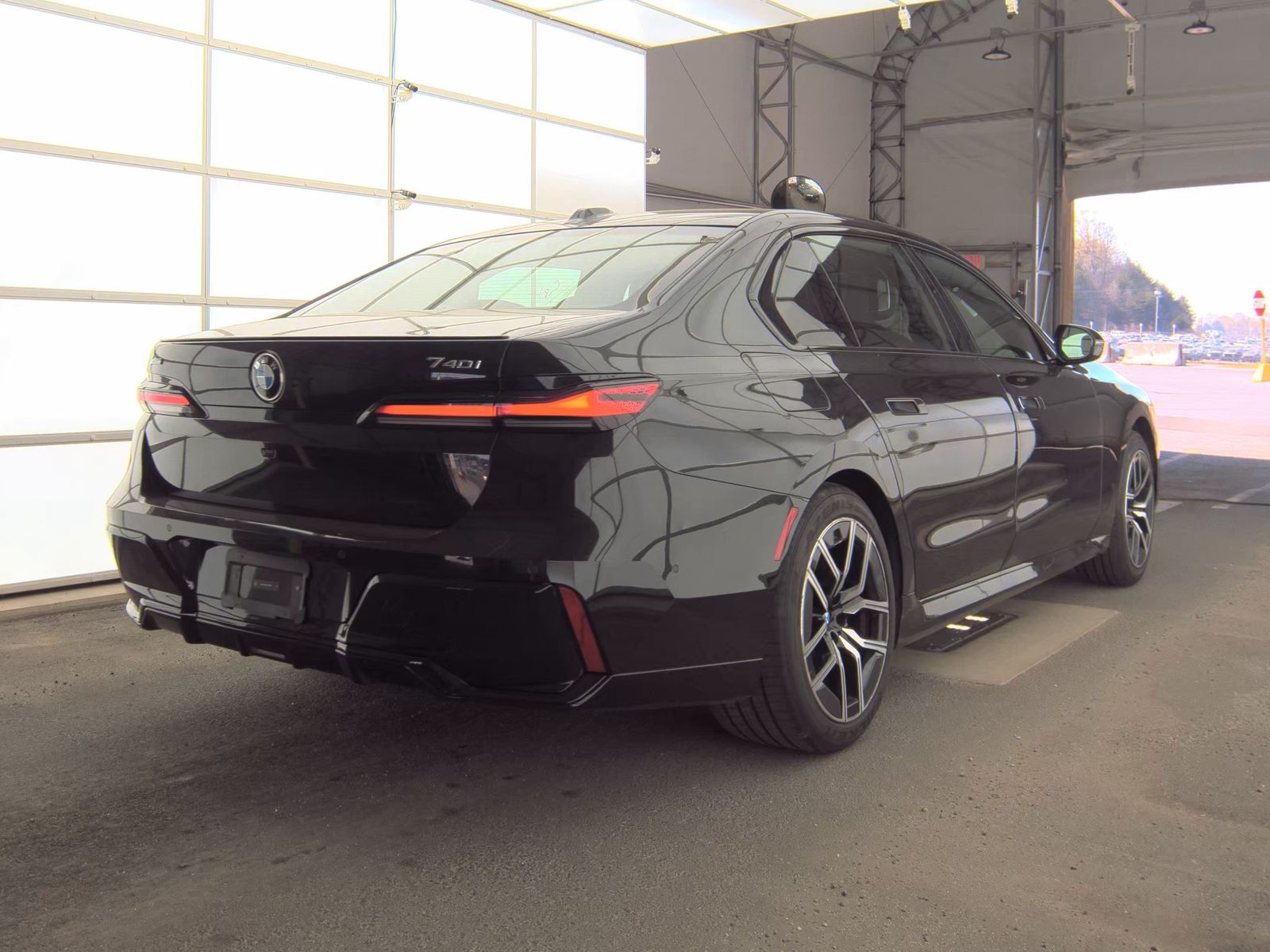 2025 BMW 7 Series 740i xDrive AWD