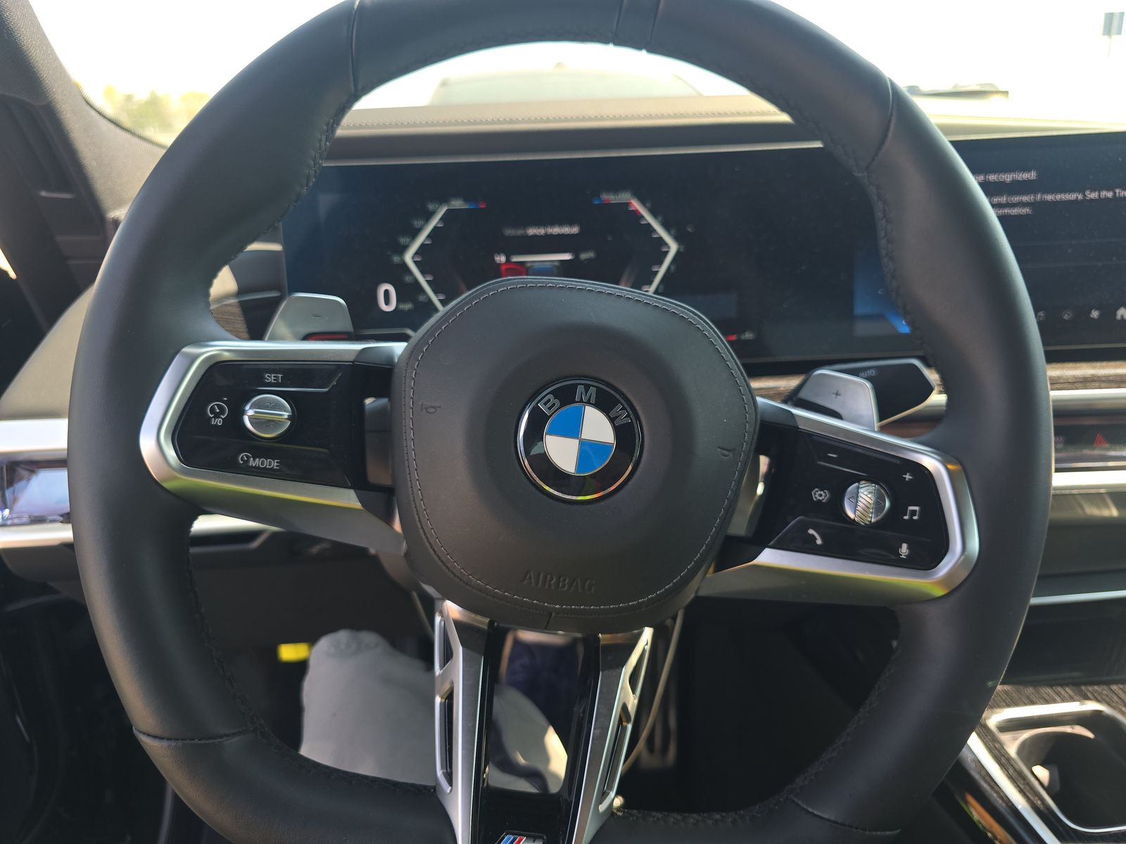 2025 BMW 7 Series 740i xDrive AWD