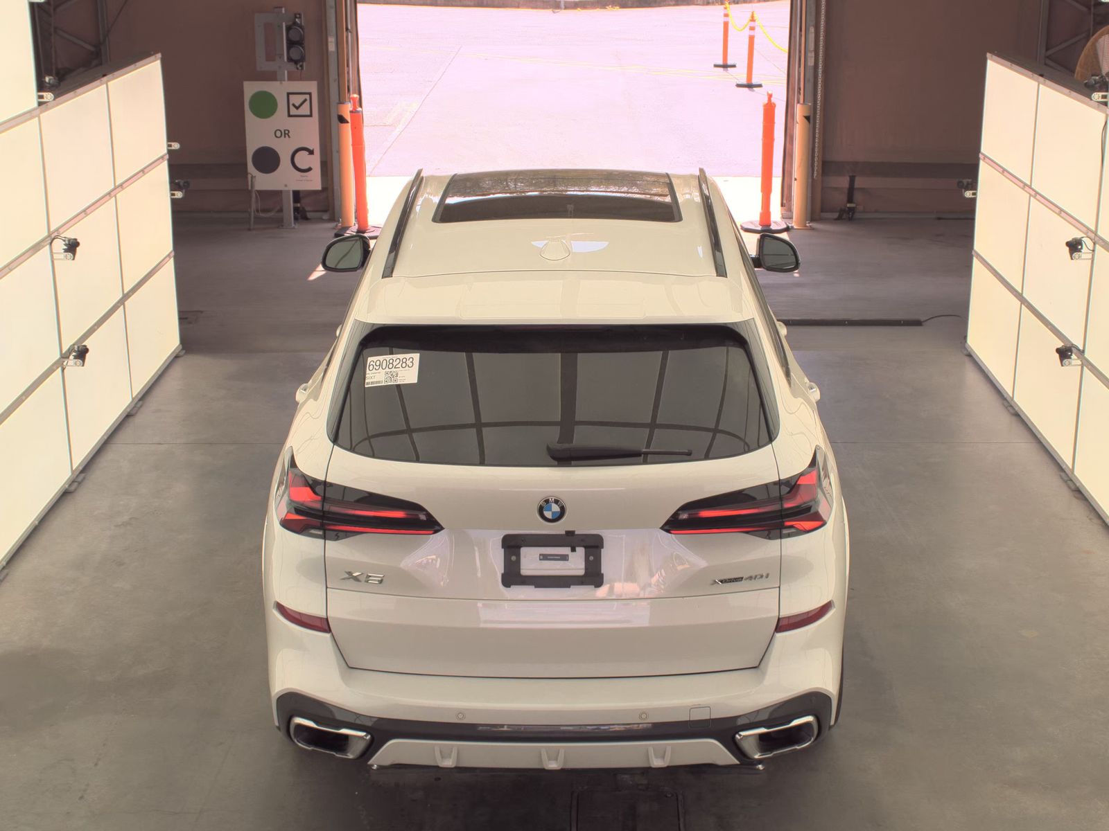 2025 BMW X5 xDrive40i AWD