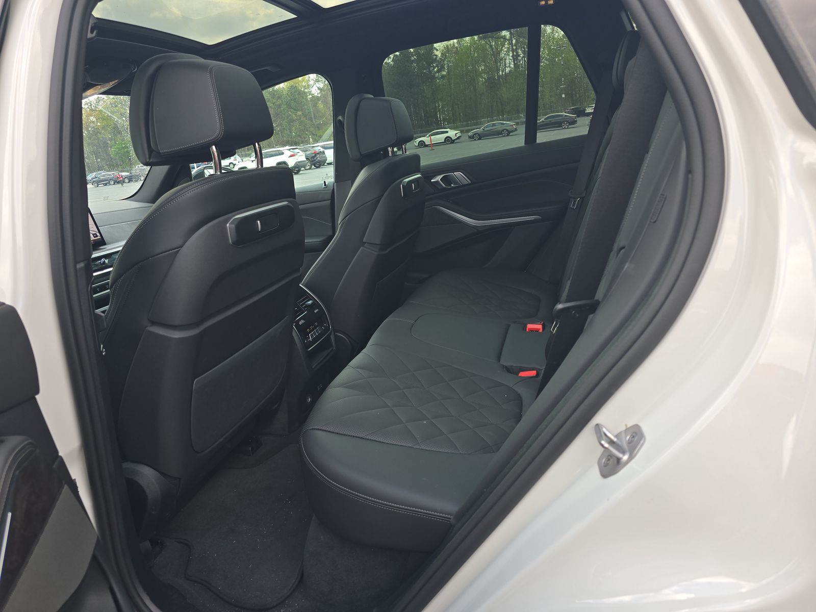 2025 BMW X5 xDrive40i AWD