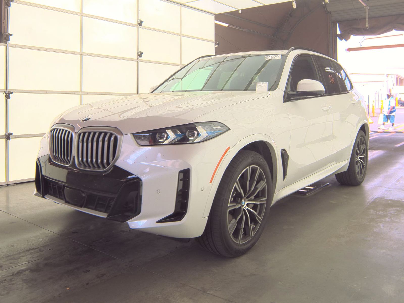 2025 BMW X5 xDrive40i AWD
