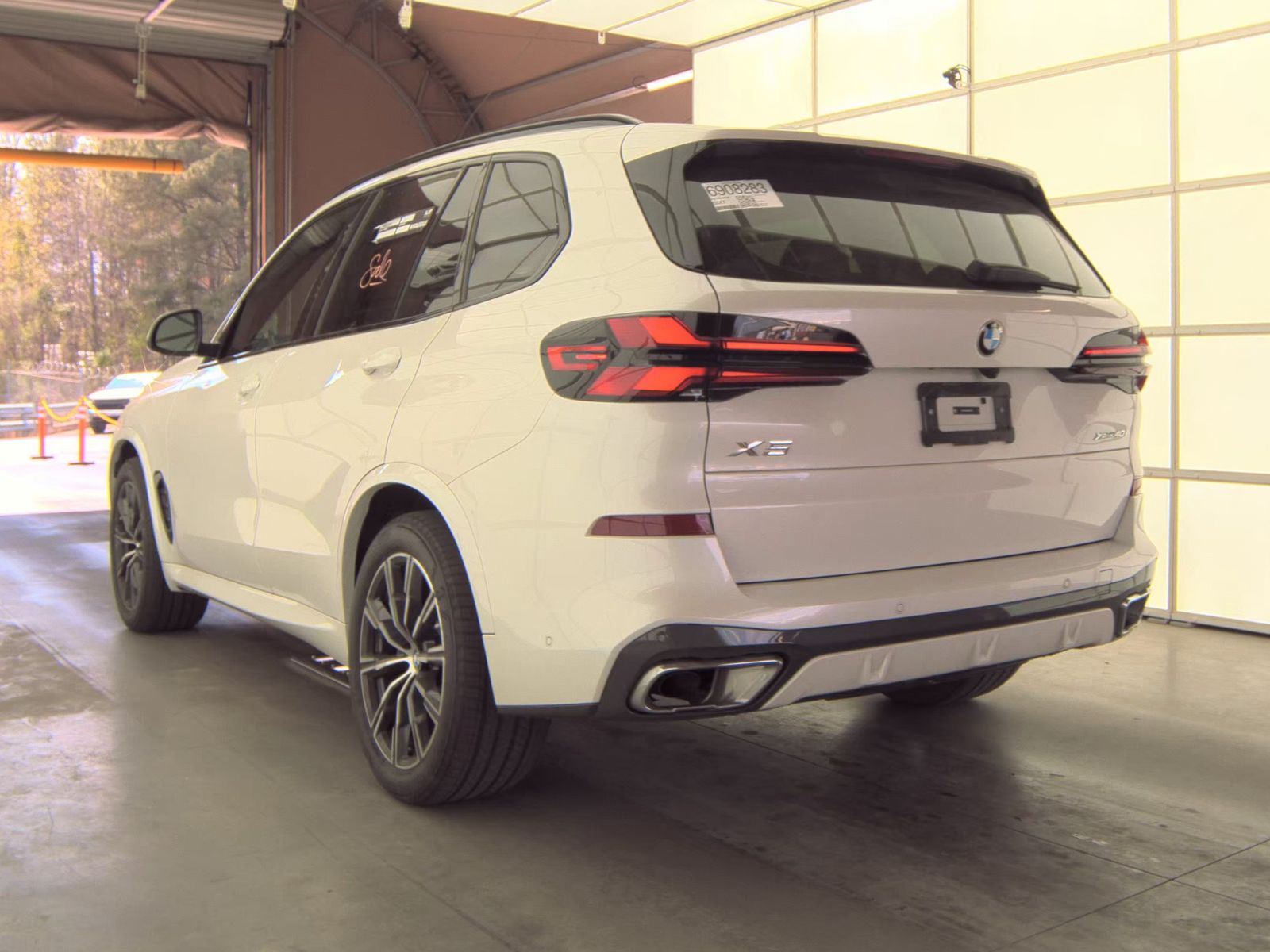 2025 BMW X5 xDrive40i AWD