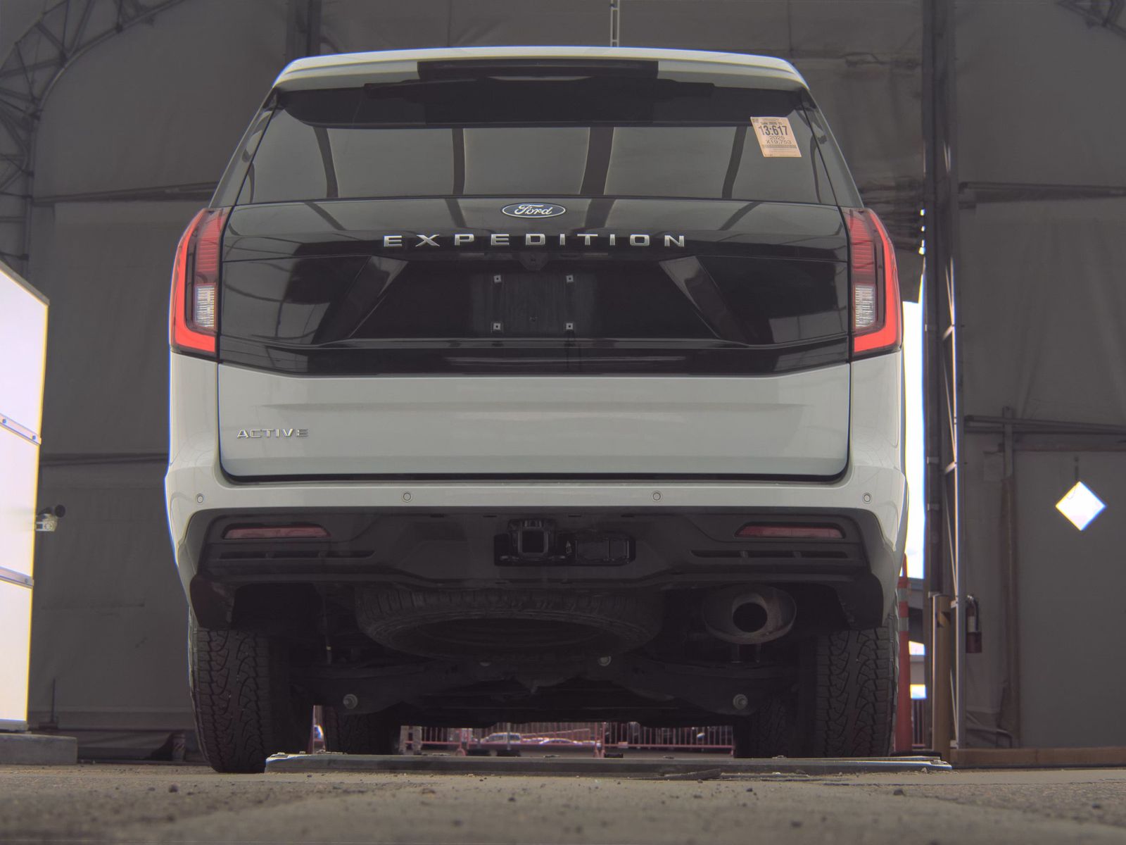 FORD EXPEDITION - 8