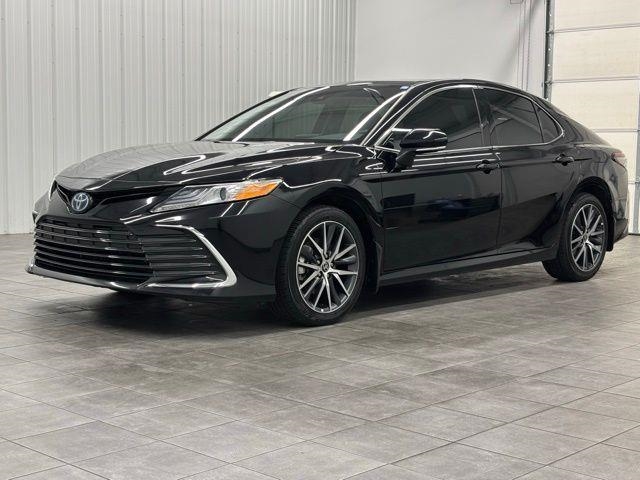 2024 Toyota Camry Hybrid XLE FWD
