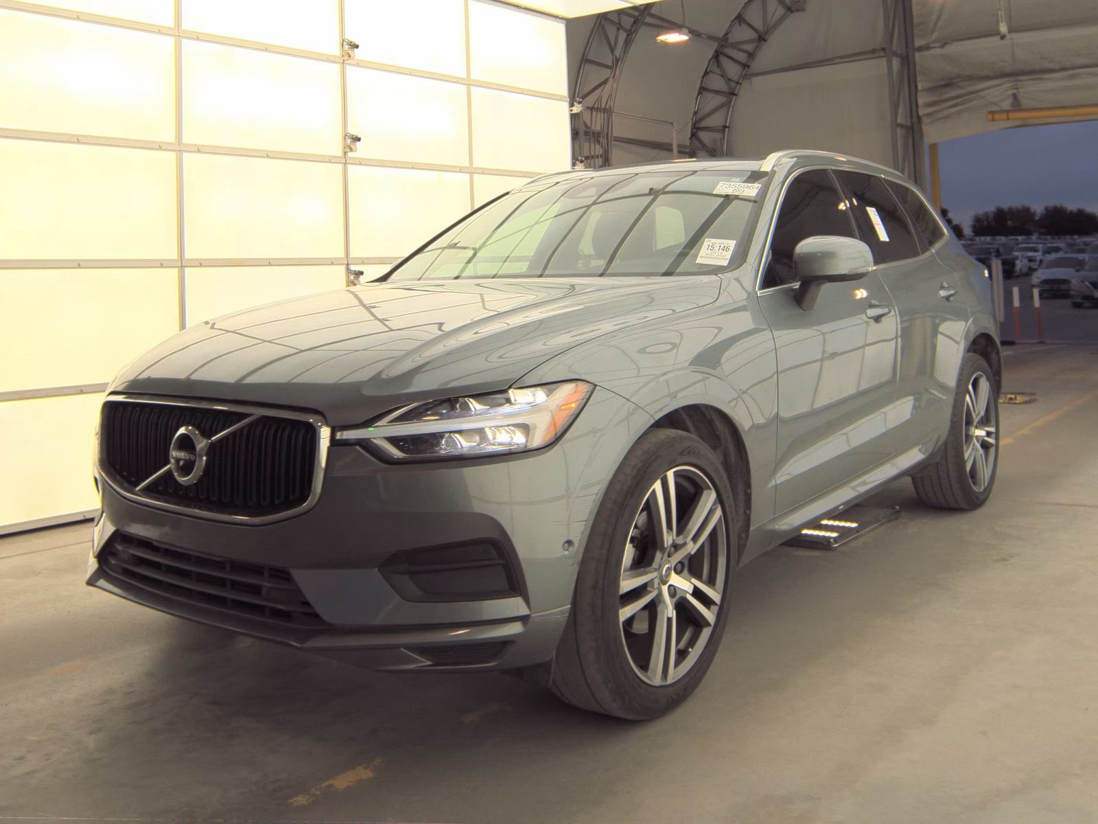 2018 Volvo XC60 T5 Momentum AWD