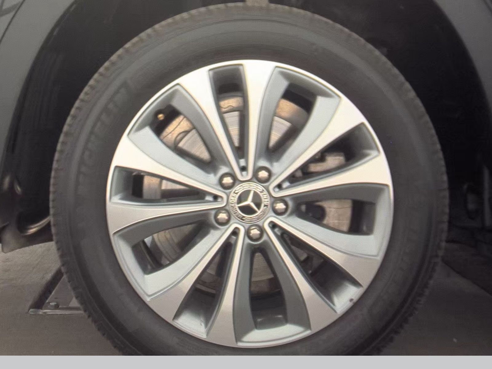 MERCEDES-BENZ GLE-CLASS - 10