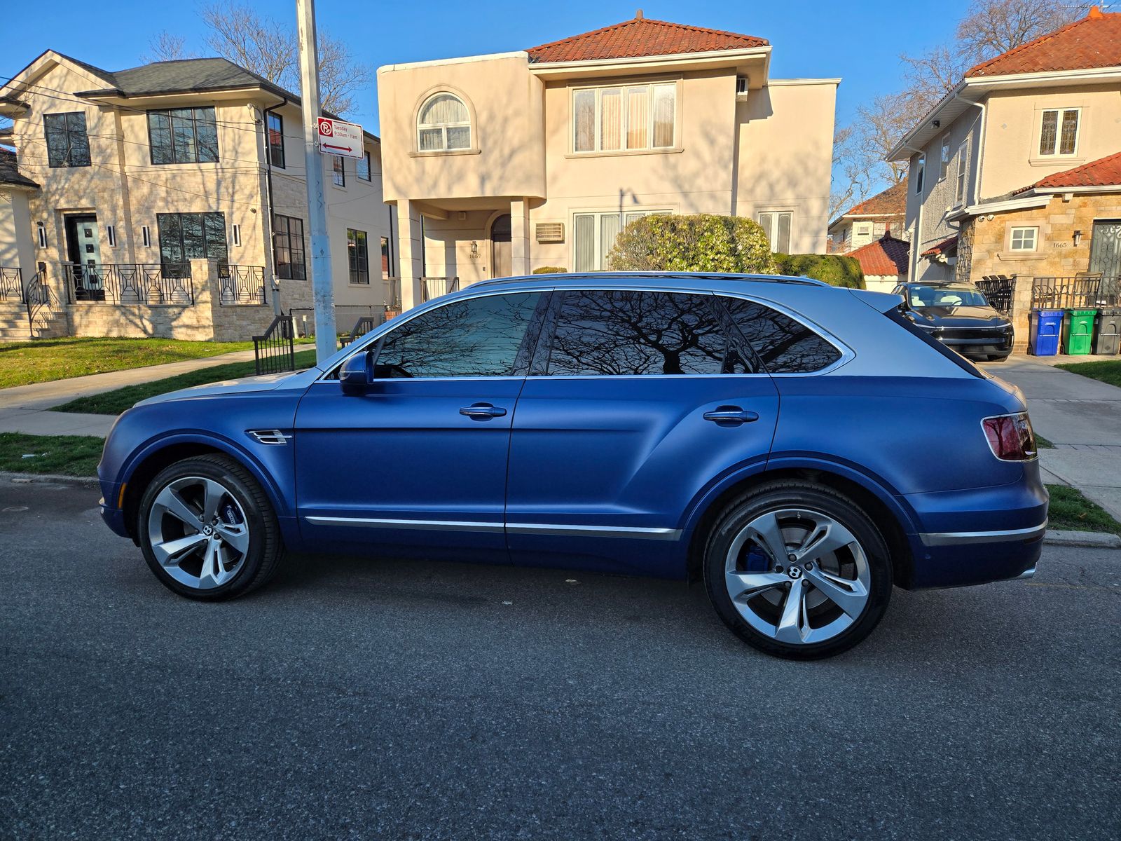 2018 Bentley Bentayga W12 Signature AWD