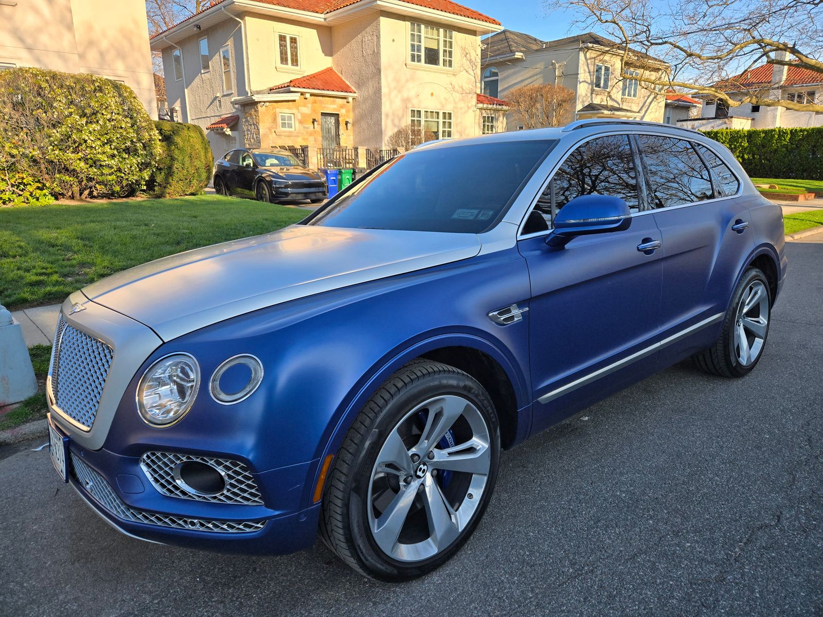 2018 Bentley Bentayga W12 Signature AWD