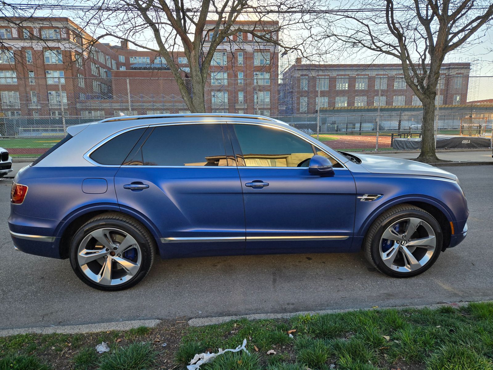 2018 Bentley Bentayga W12 Signature AWD