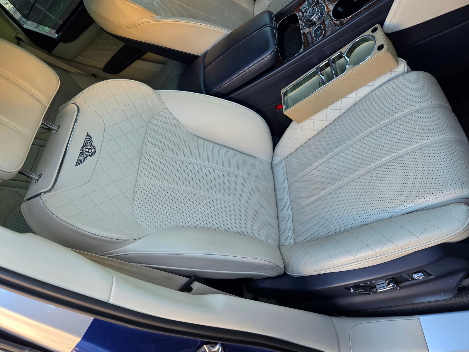 2018 Bentley Bentayga W12 Signature AWD