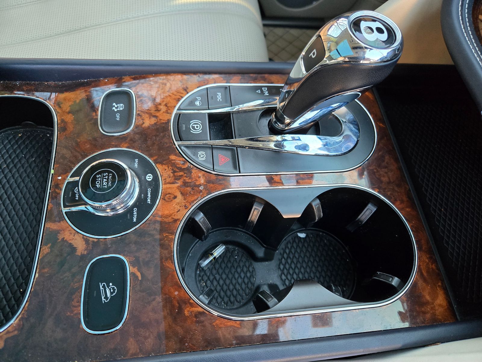 2018 Bentley Bentayga W12 Signature AWD