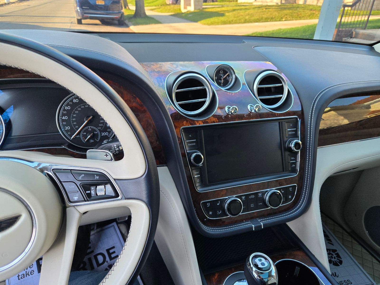 2018 Bentley Bentayga W12 Signature AWD