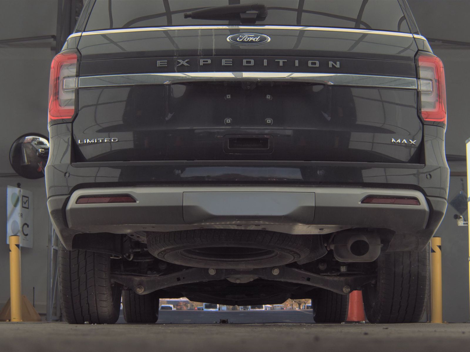FORD EXPEDITION MAX - 8