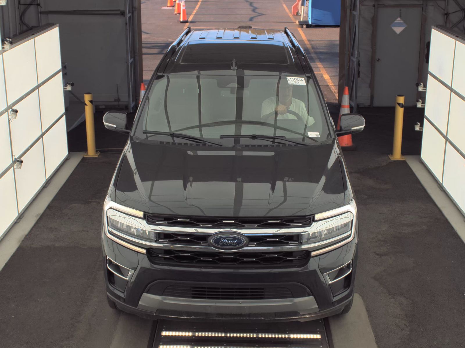 FORD EXPEDITION MAX - 3