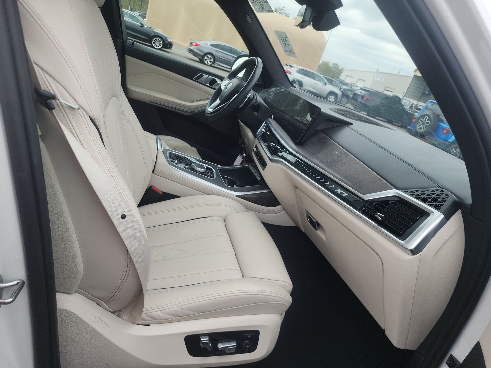 2024 BMW X7 xDrive40i AWD