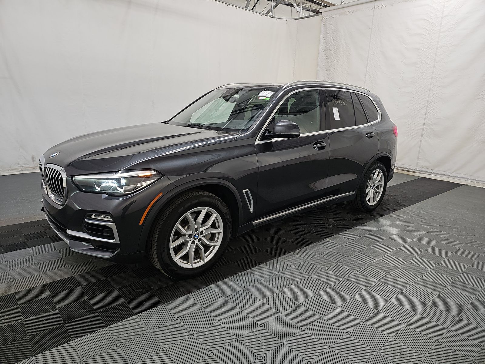 2021 BMW X5 xDrive40i AWD