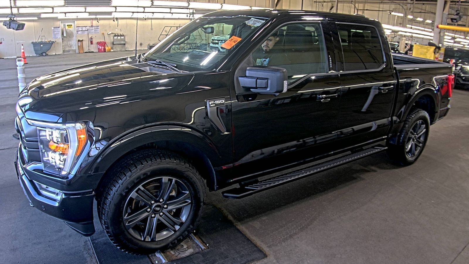 2023 Ford F-150 XLT AWD