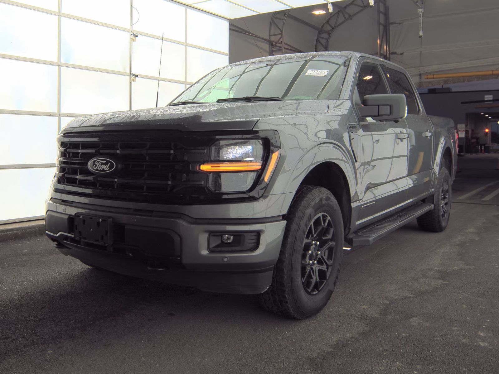 2025 Ford F-150 Hybrid XLT AWD