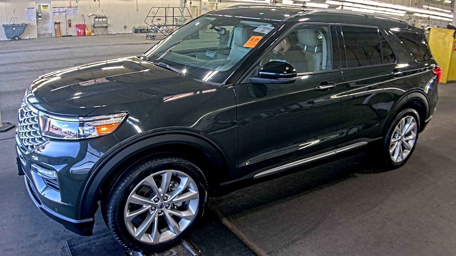 2022 Ford Explorer Platinum AWD