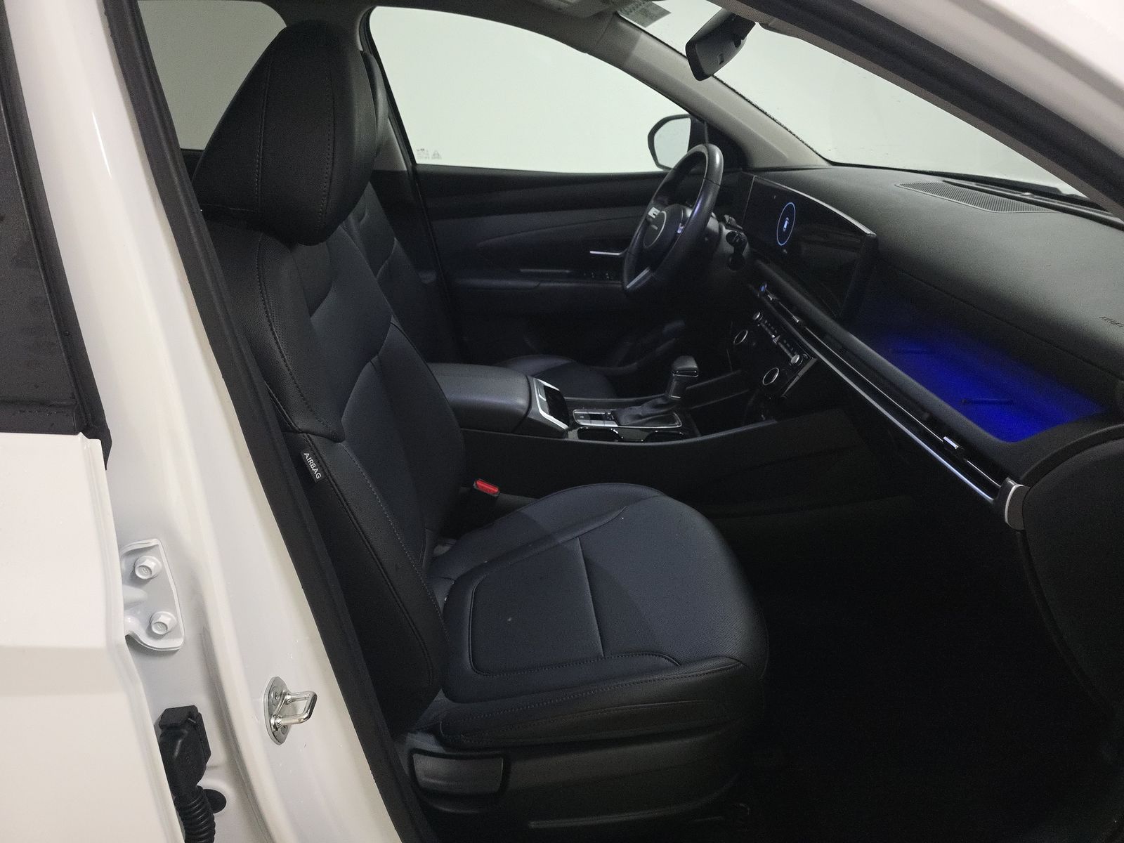 HYUNDAI TUCSON - 9