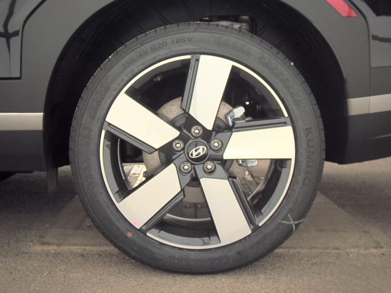 2026 Hyundai Santa Fe Hybrid Limited AWD