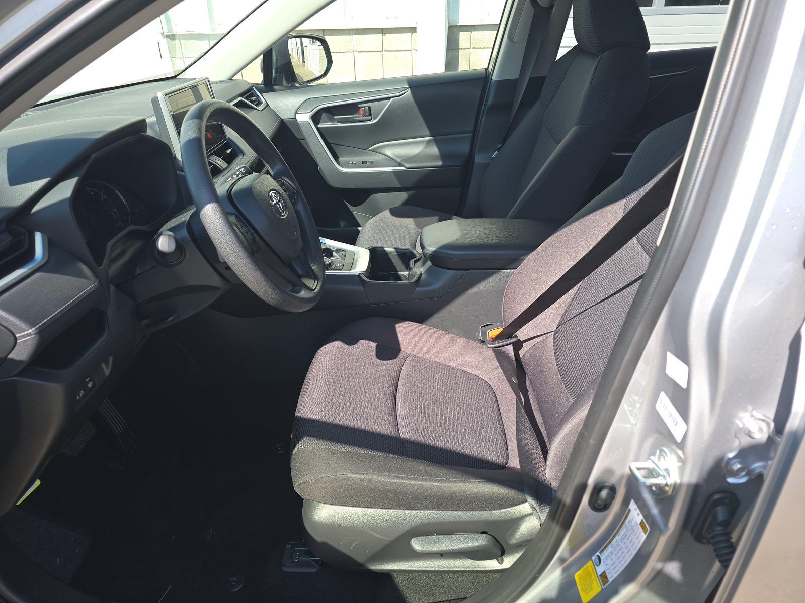 2025 Toyota RAV4 Hybrid LE AWD