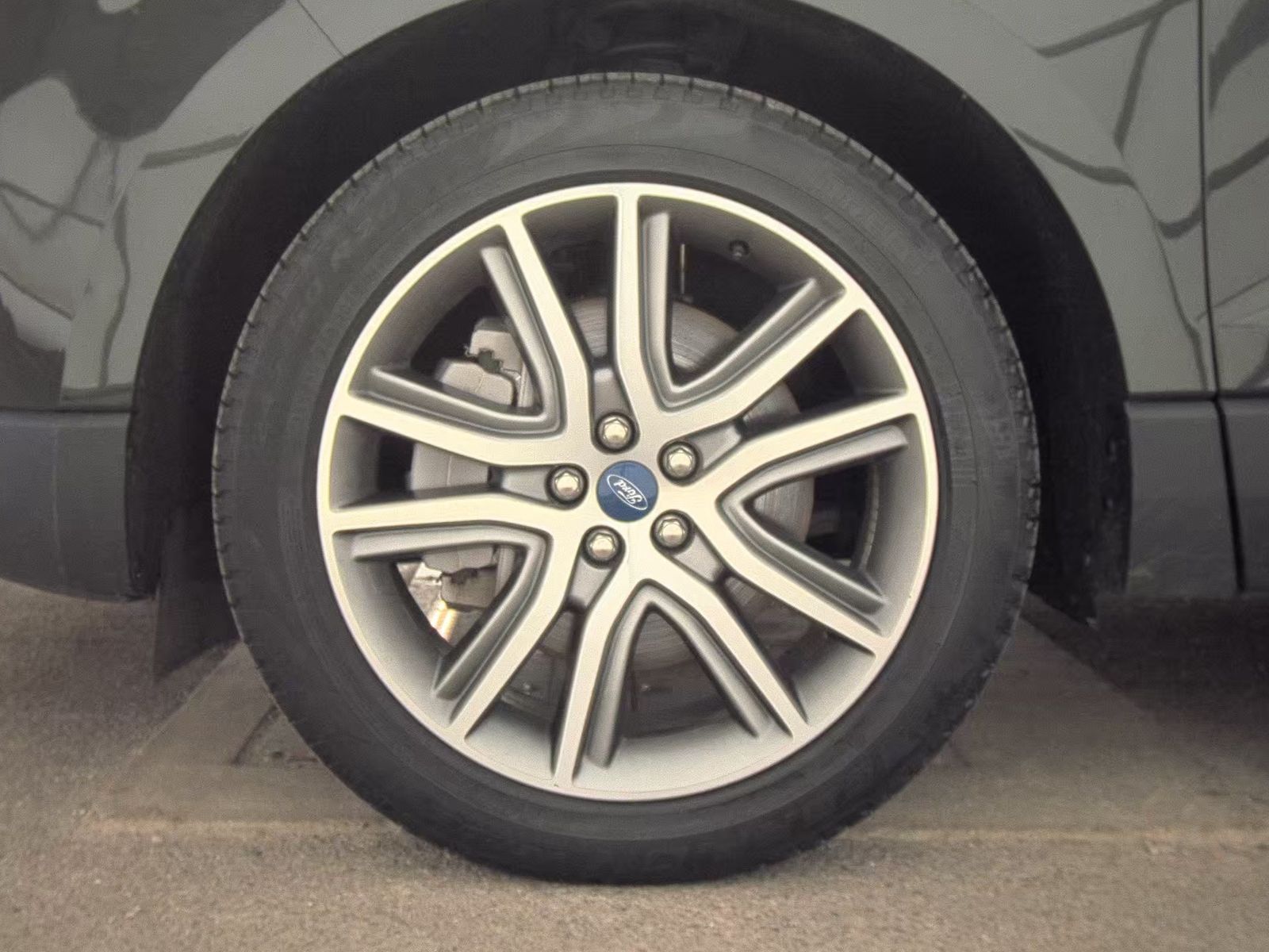 2022 Ford Edge Titanium AWD