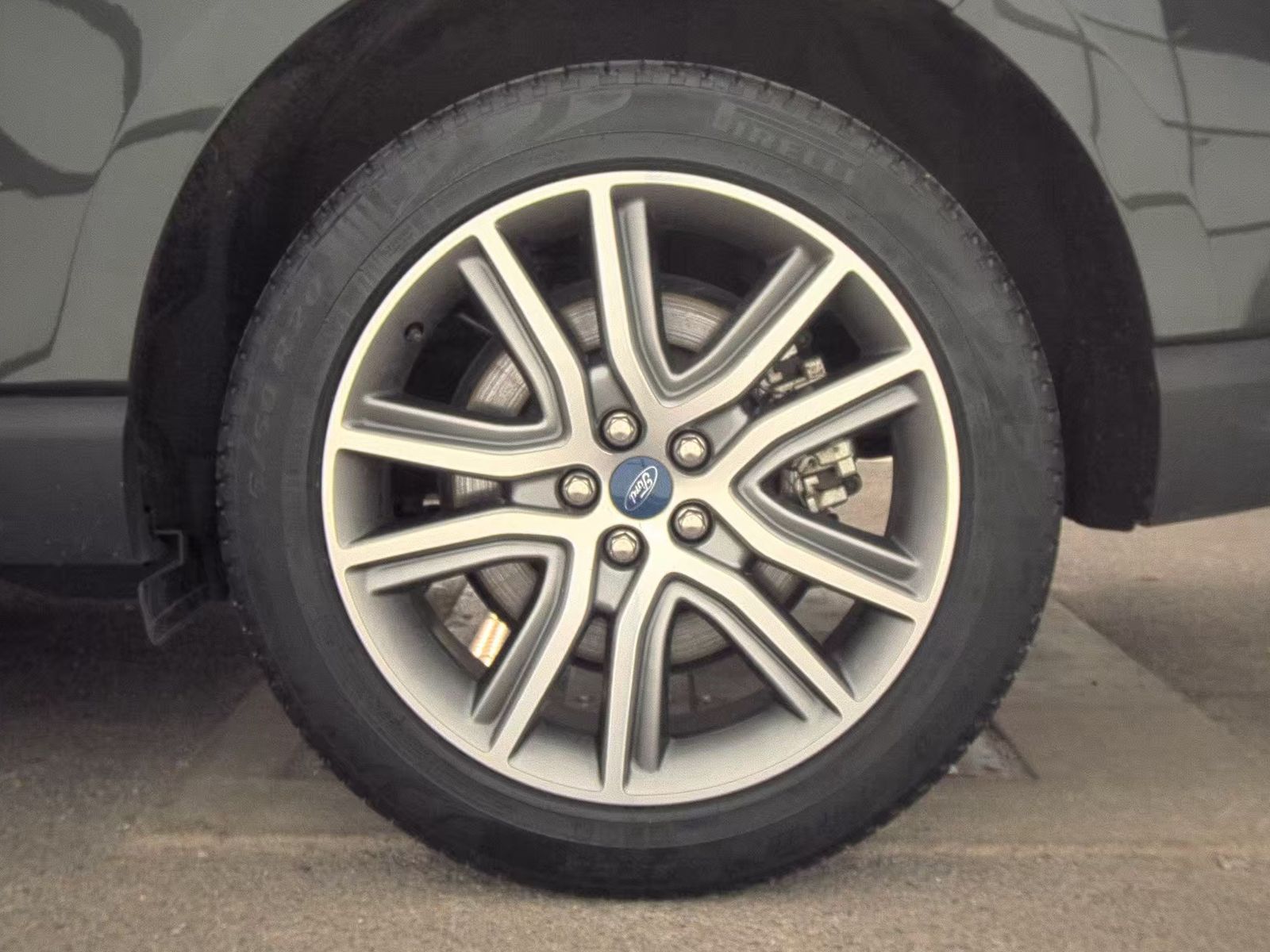 2022 Ford Edge Titanium AWD