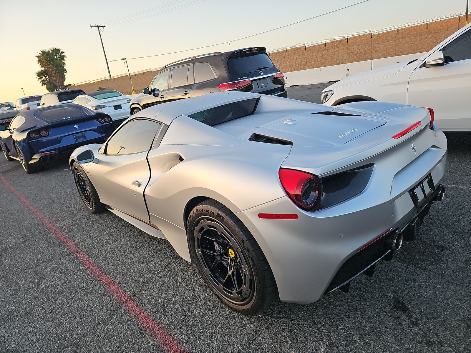 2018 Ferrari 488 Base RWD
