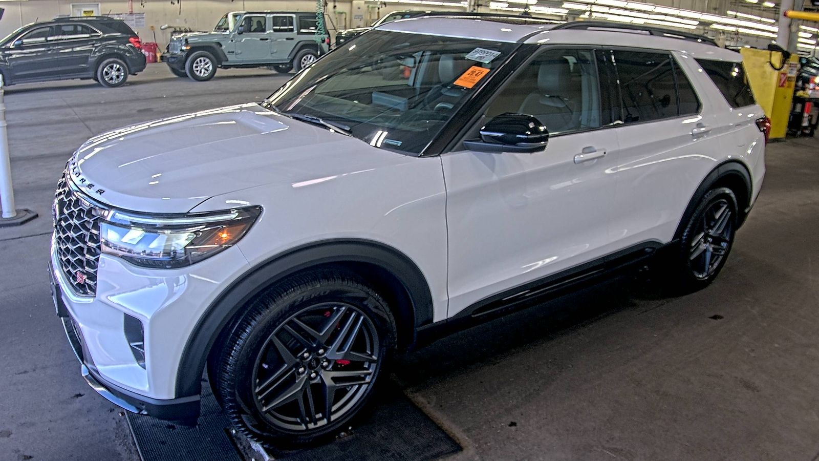 2025 Ford Explorer ST AWD