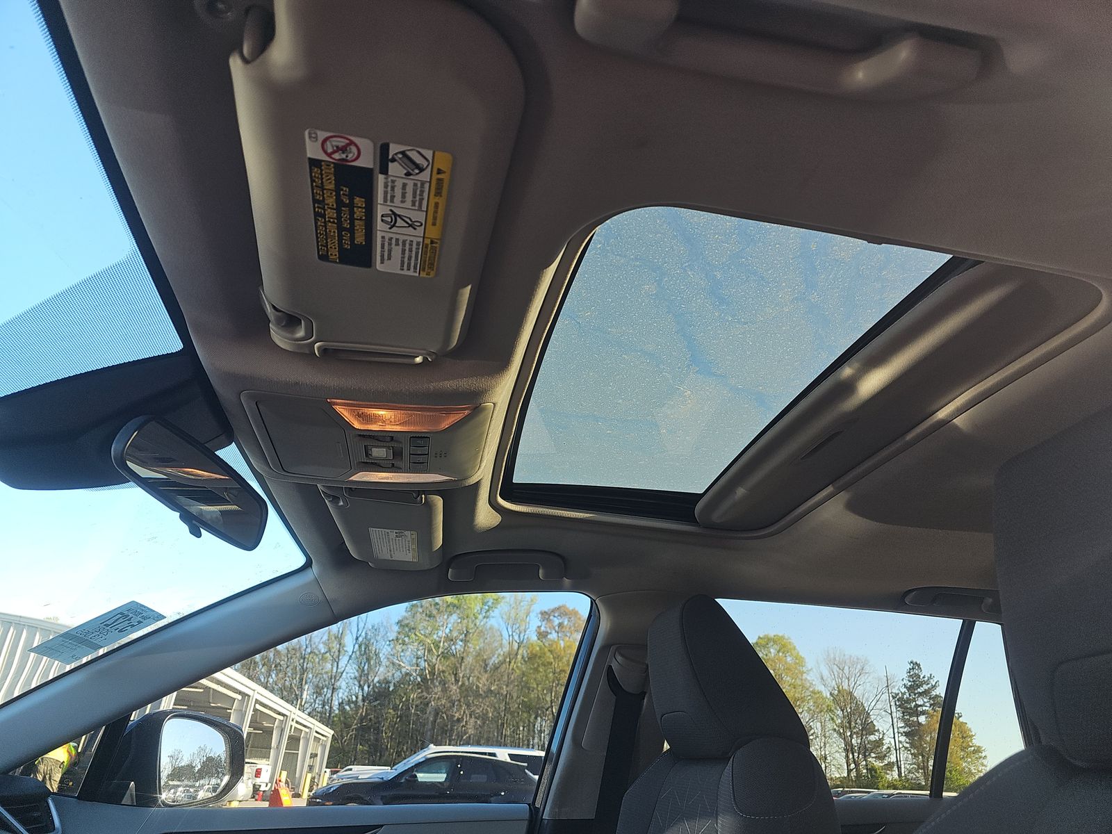 2021 Toyota RAV4 XLE FWD