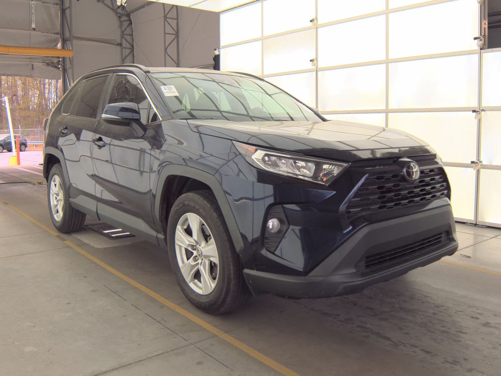 2021 Toyota RAV4 XLE FWD