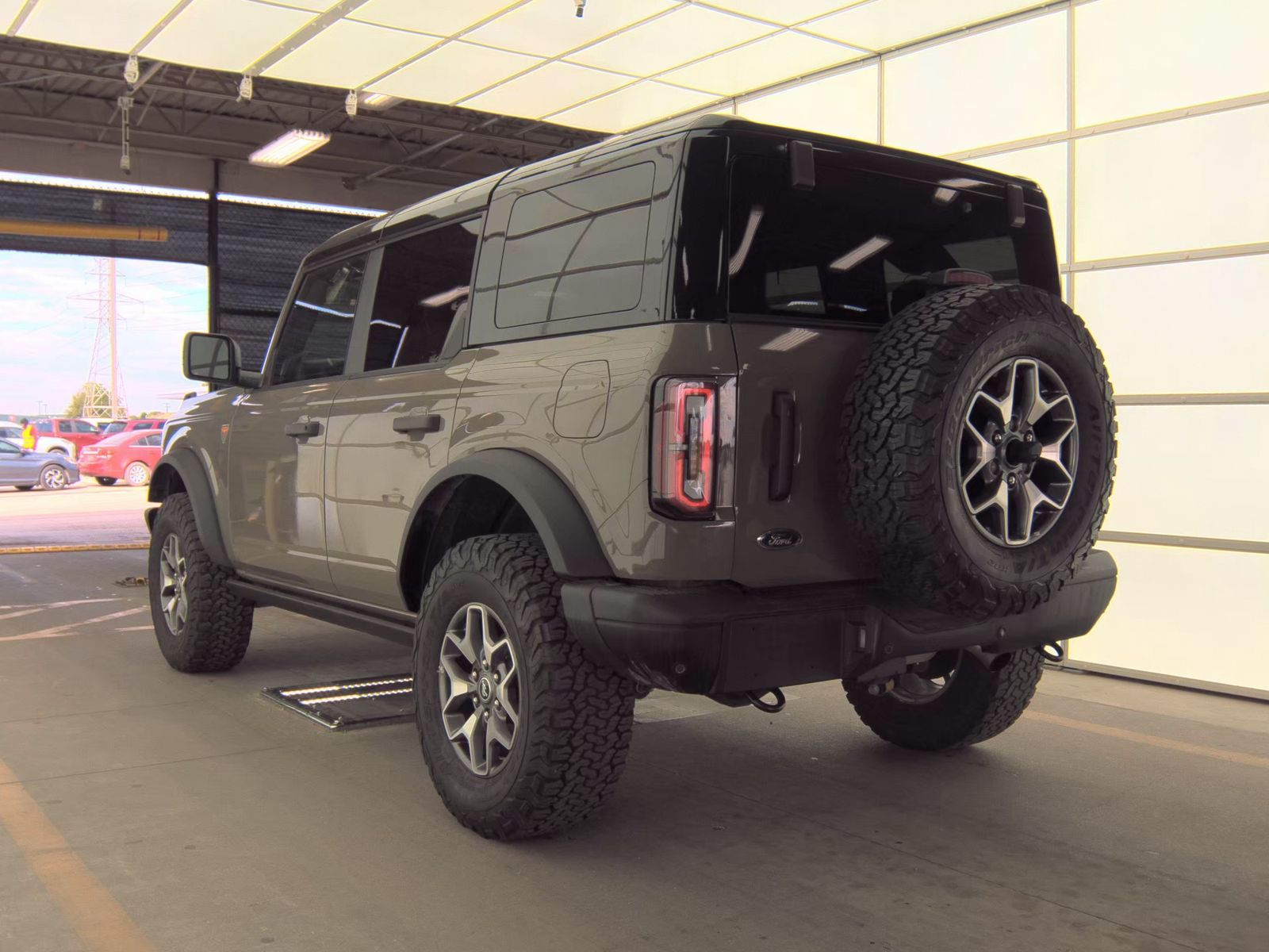 FORD BRONCO - 9