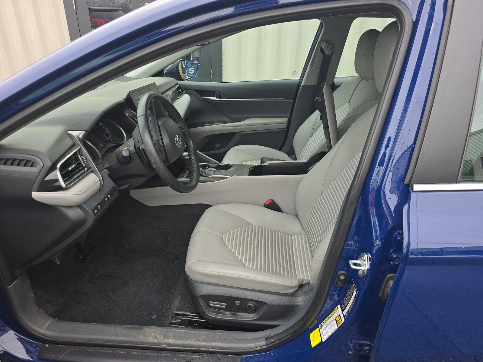 2024 Toyota Camry SE FWD