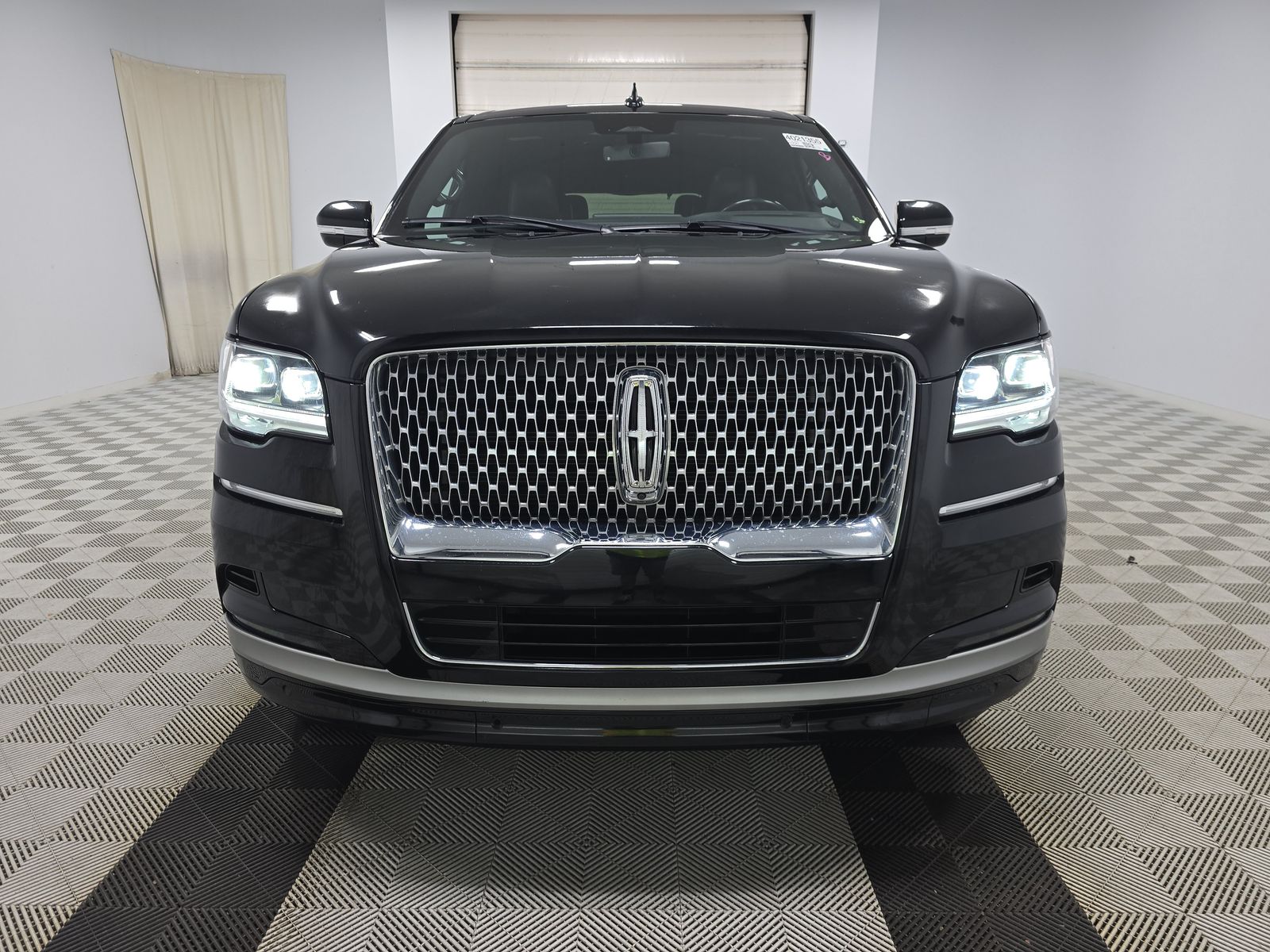 2023 Lincoln Navigator Reserve AWD