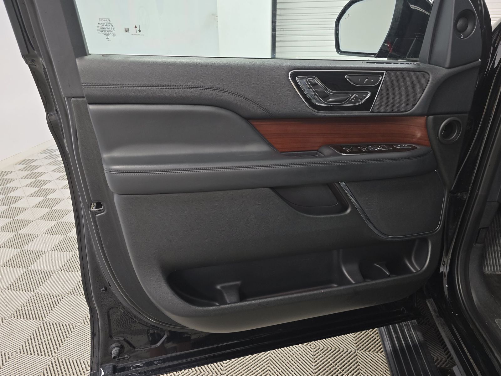 2023 Lincoln Navigator Reserve AWD