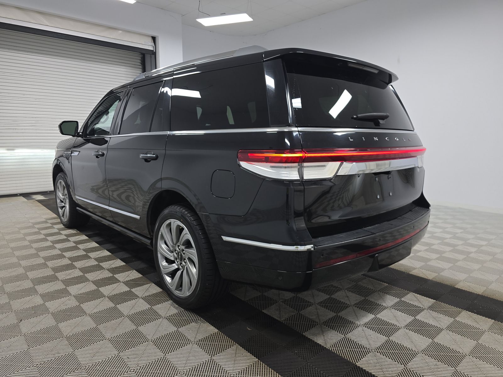 2023 Lincoln Navigator Reserve AWD
