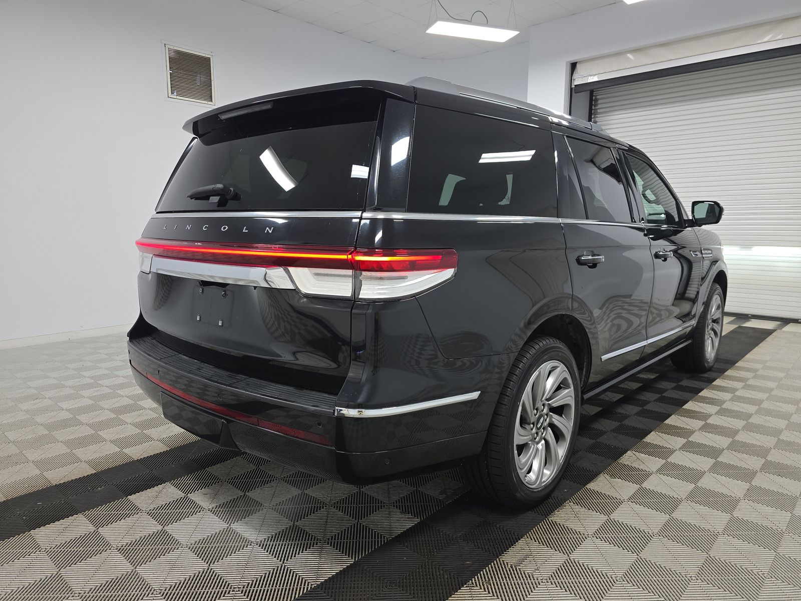 2023 Lincoln Navigator Reserve AWD