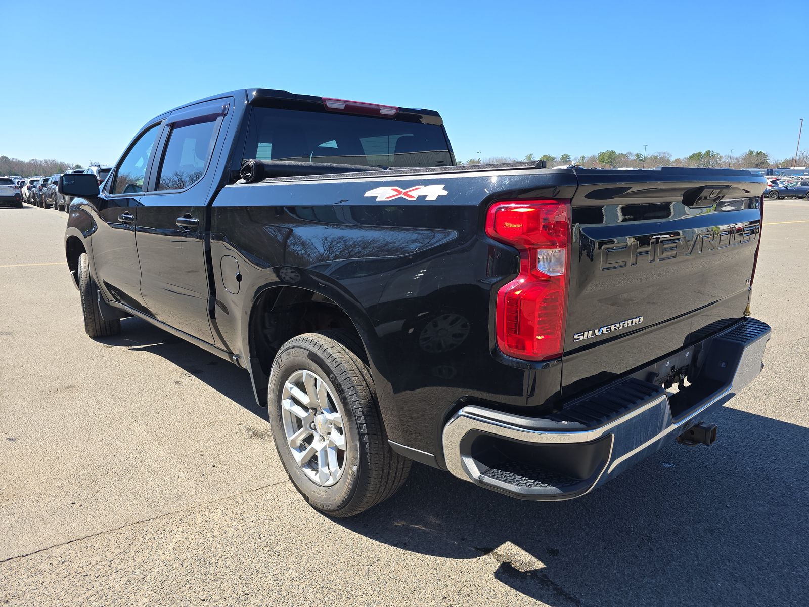 2023 Chevrolet Silverado 1500 LT AWD