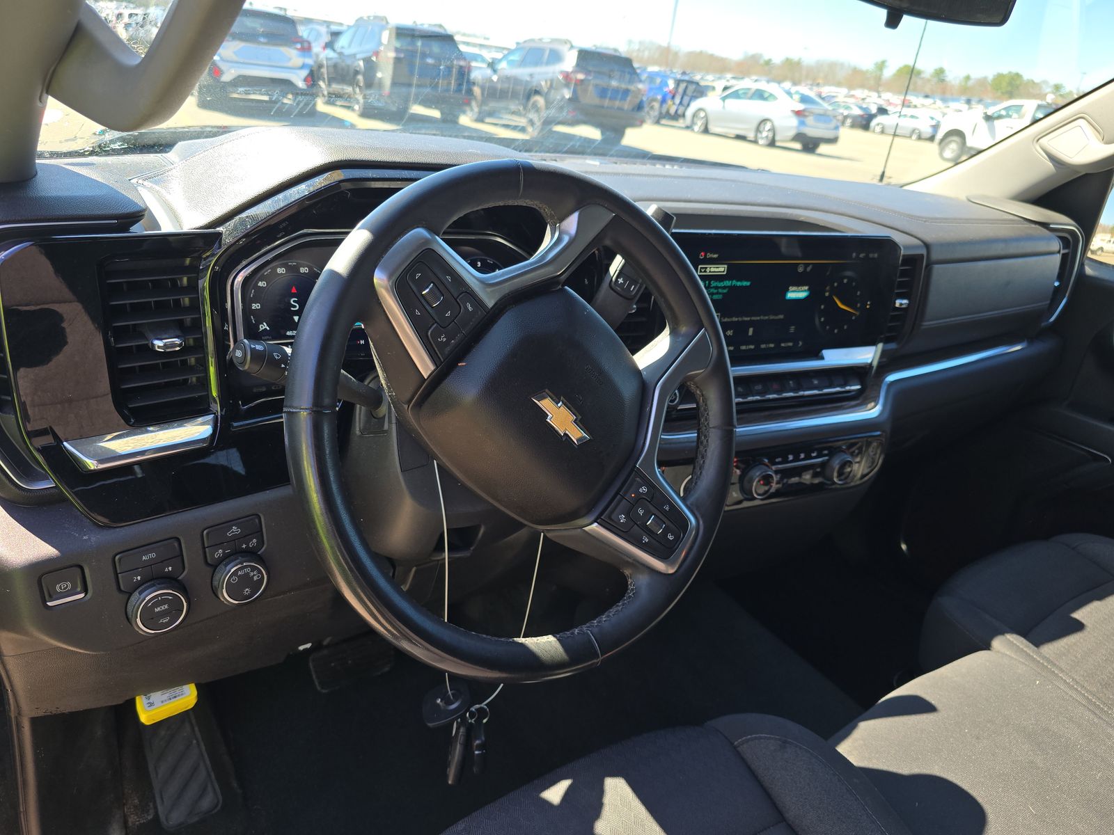 2023 Chevrolet Silverado 1500 LT AWD