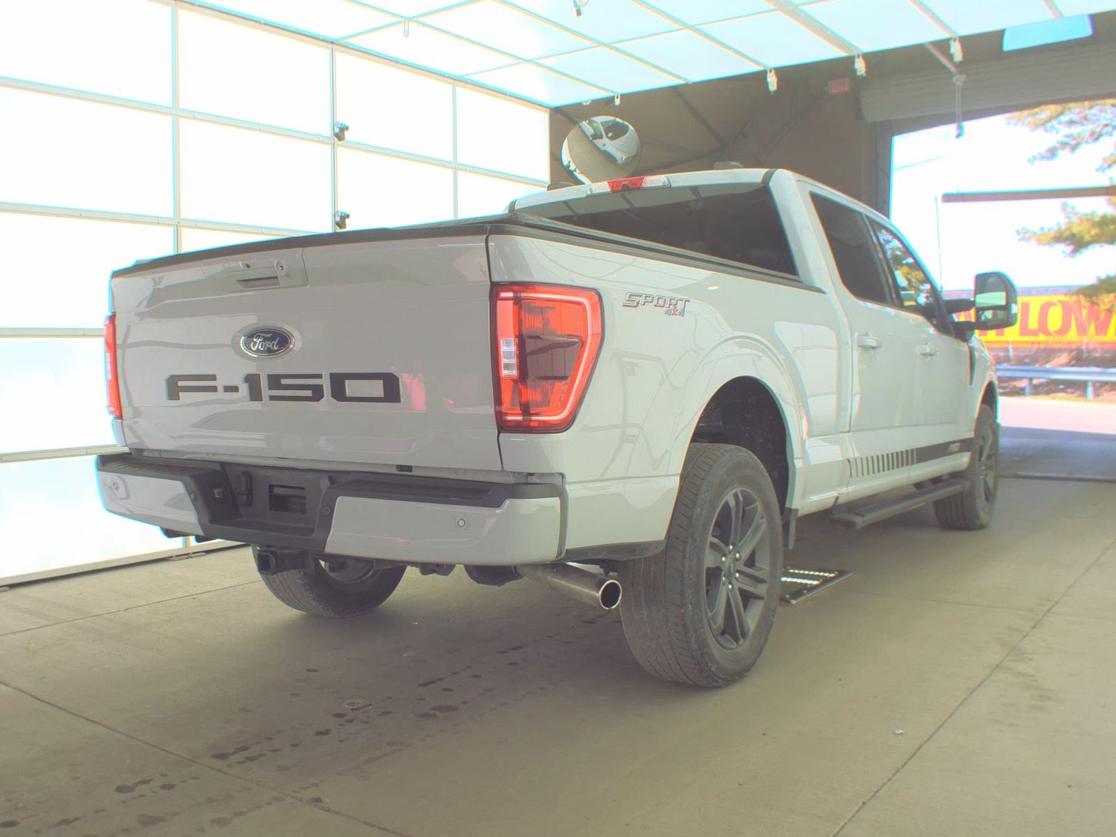 2023 Ford F-150 XLT AWD