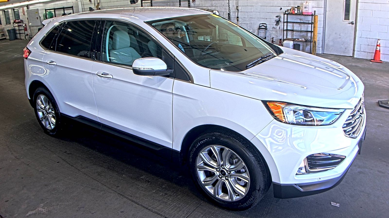 2023 Ford Edge Titanium AWD