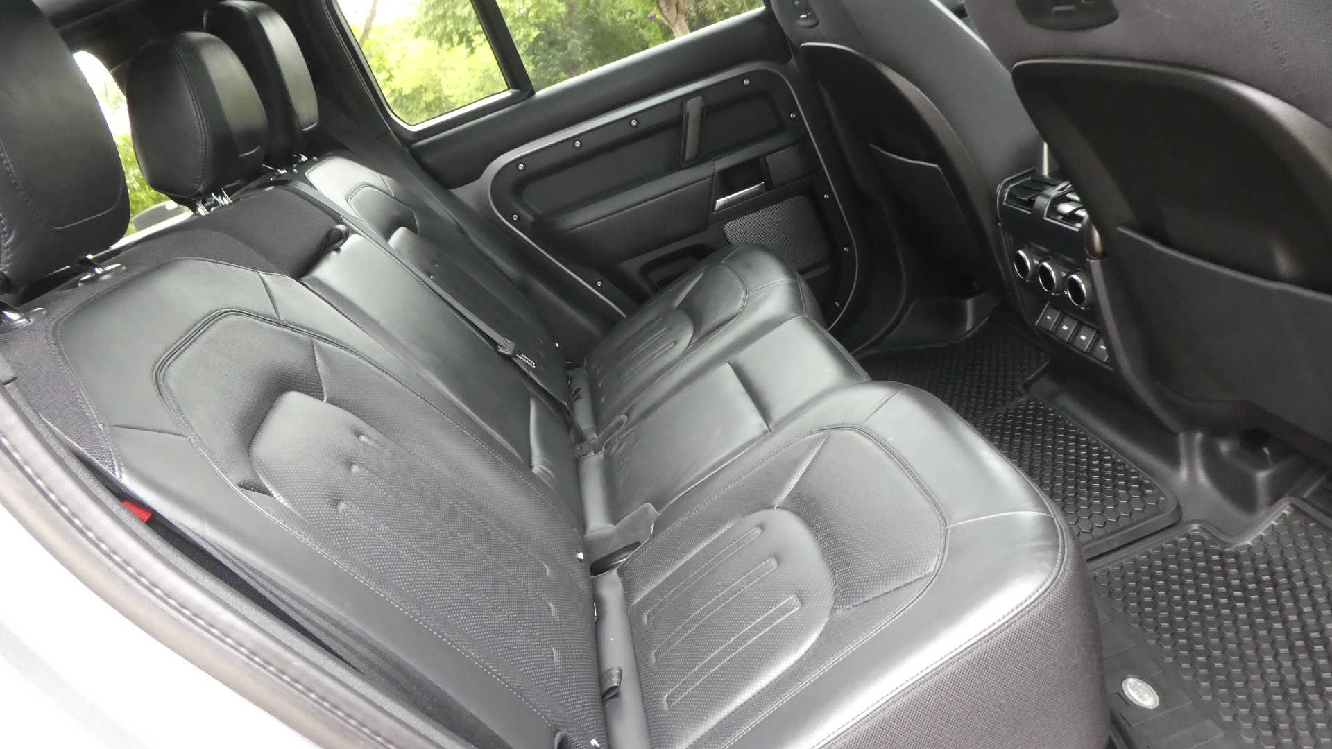 2020 Land Rover Defender 110 X AWD