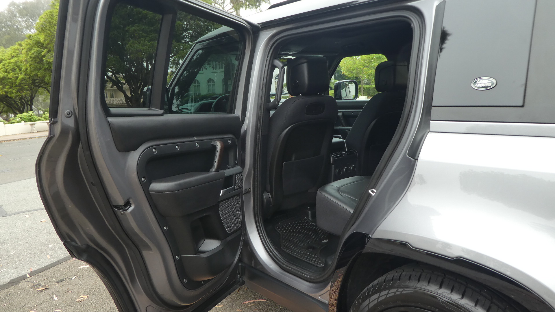 2020 Land Rover Defender 110 X AWD