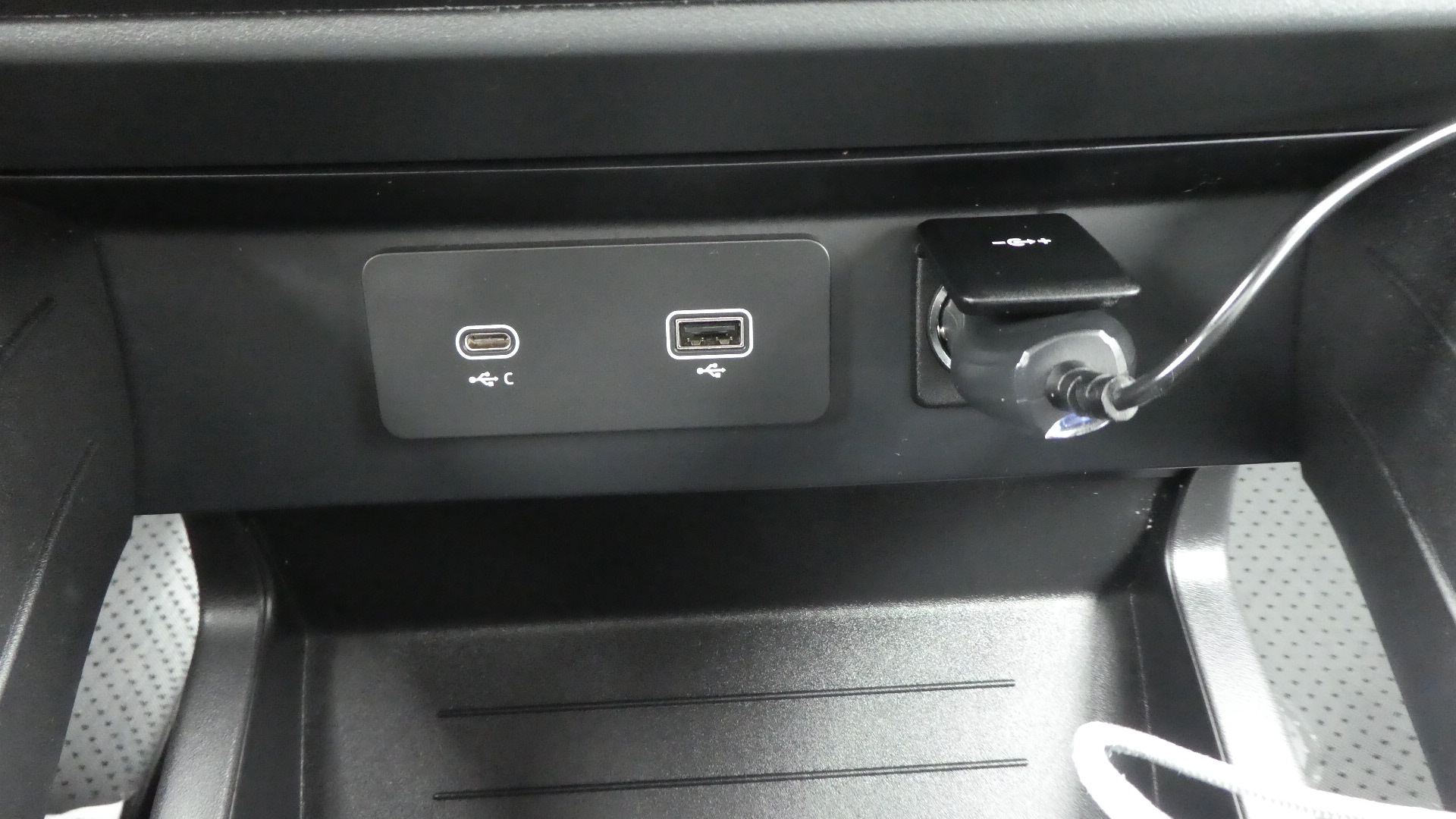 2020 Land Rover Defender 110 X AWD