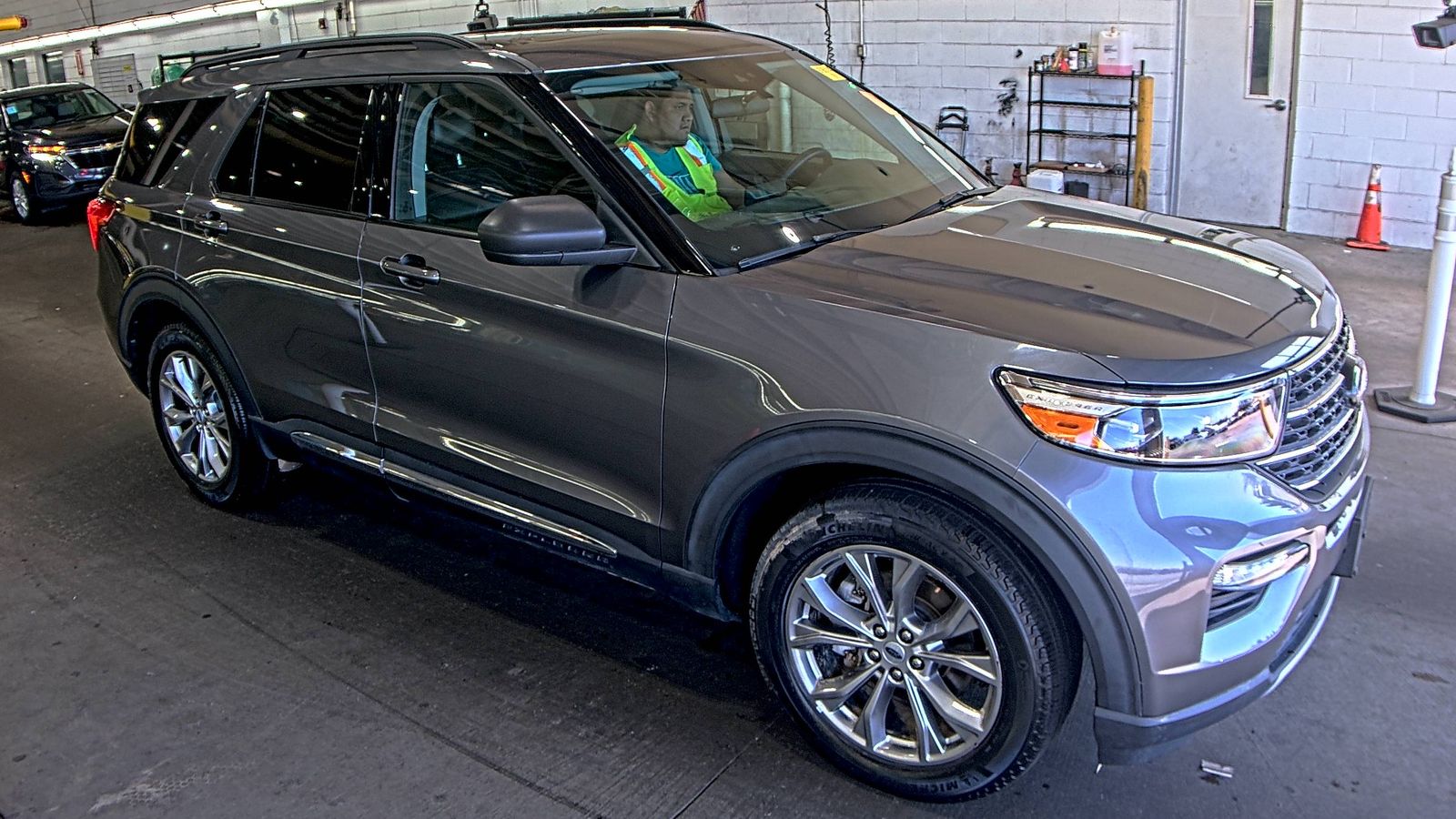 2022 Ford Explorer XLT AWD