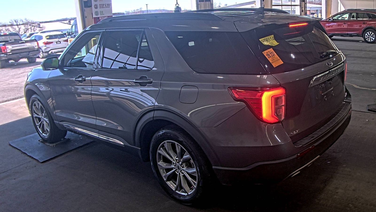 2022 Ford Explorer XLT AWD