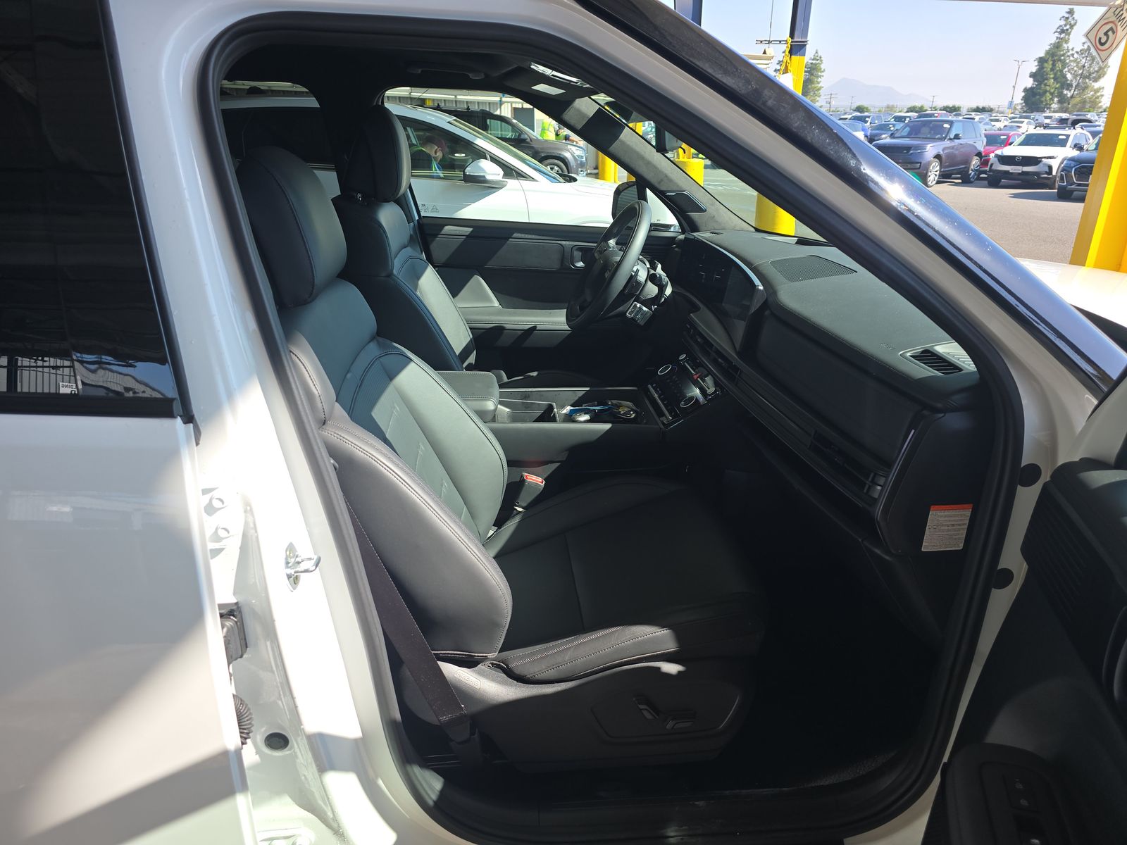 HYUNDAI CALLIGRAPH - 9