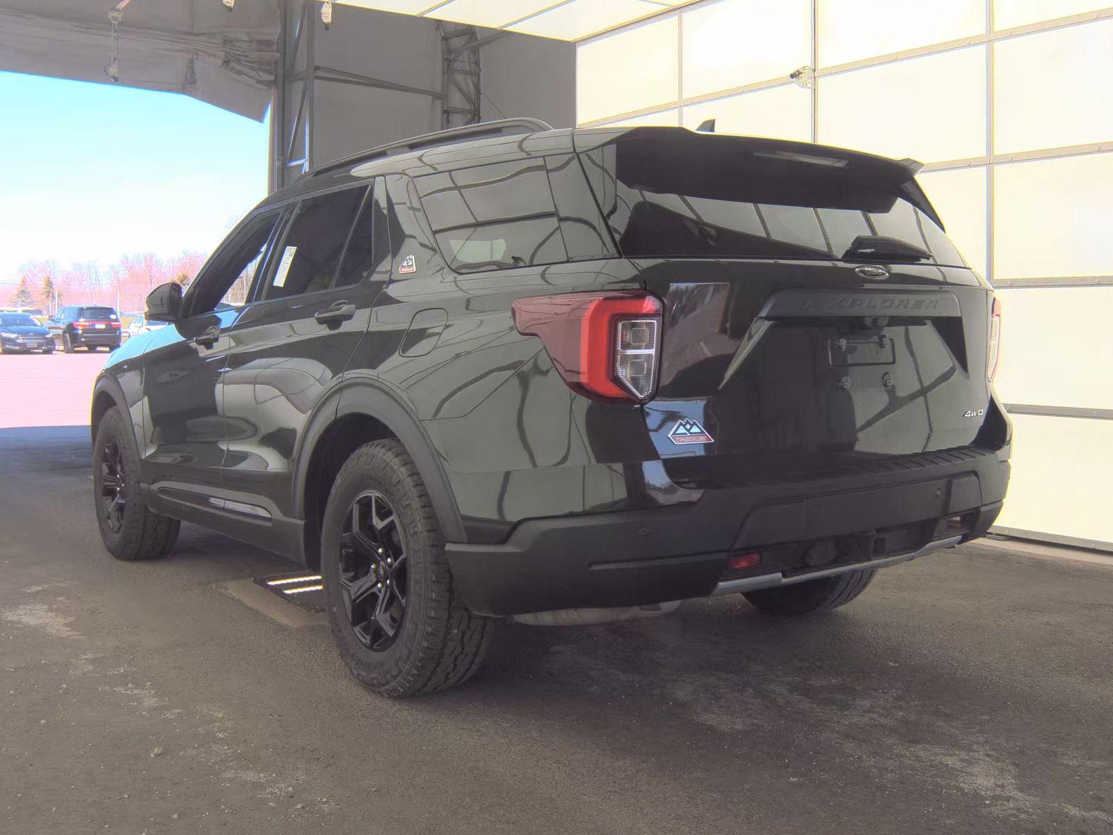 FORD EXPLORER - 9